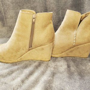 Rampage Wedge Ankle Boots